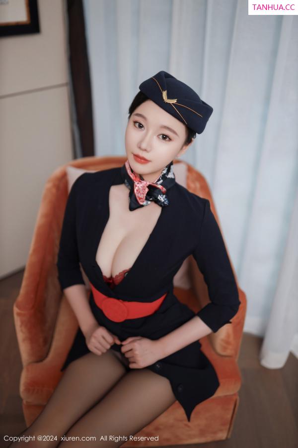 安然Maleah  [XiuRen]高清写真图 2024.07.30 No.8942 安然anran 黑丝美腿第17张图片